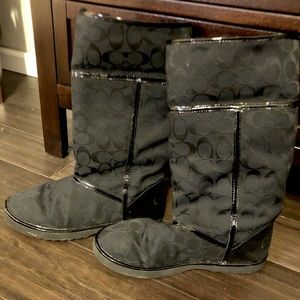 Coach boots
